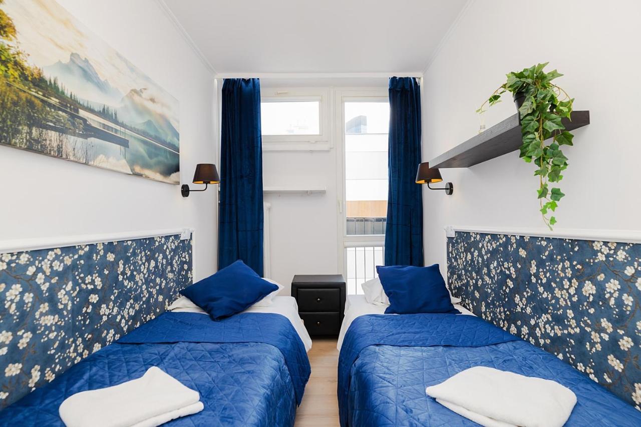 Unitapartaments Short Rent In By Metro Station Rondo Onz With 3bedrooms 23 Apartment Warsaw
