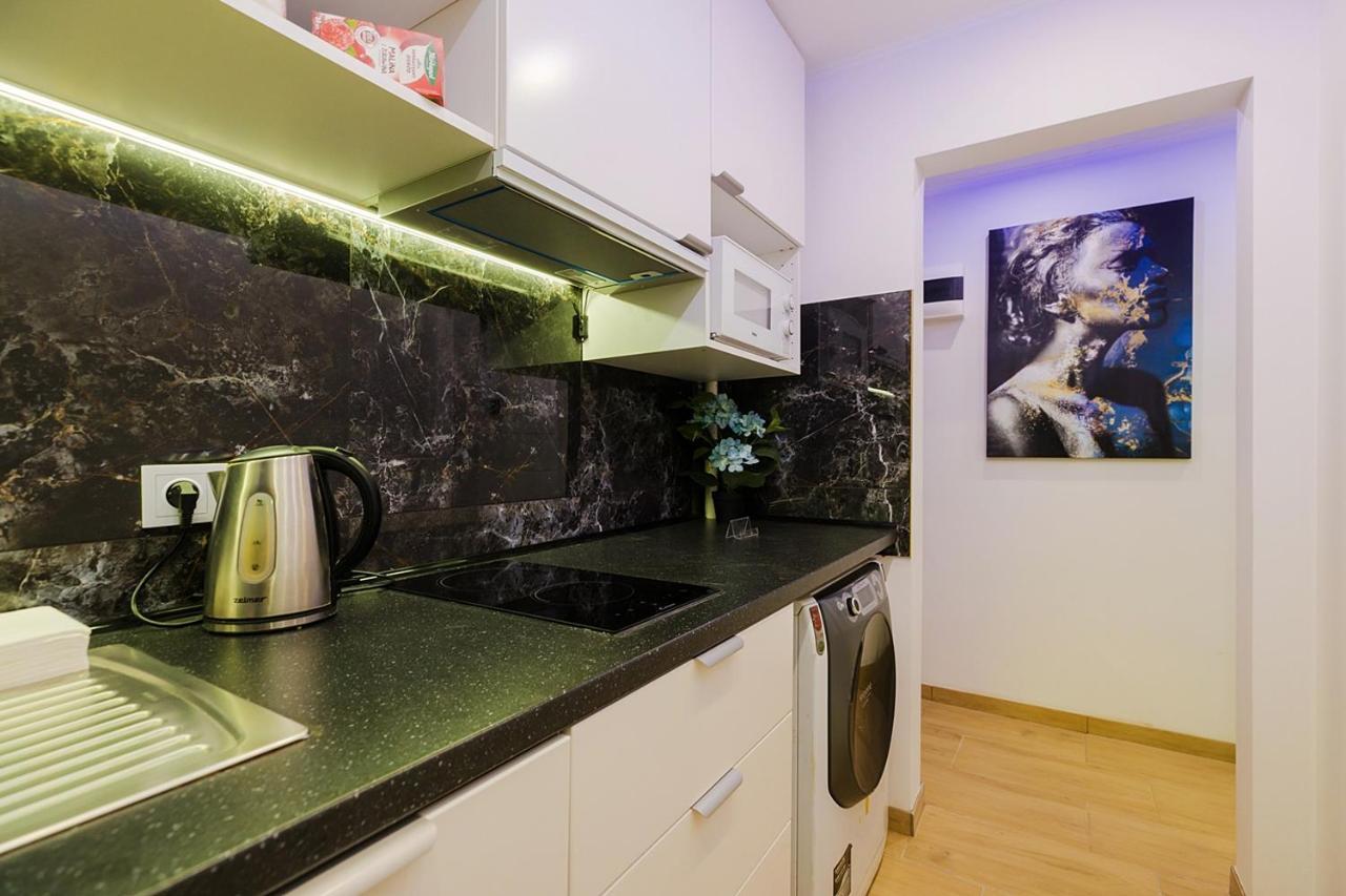 Unitapartaments Short Rent In By Metro Station Rondo Onz With 3bedrooms 23 Apartment *